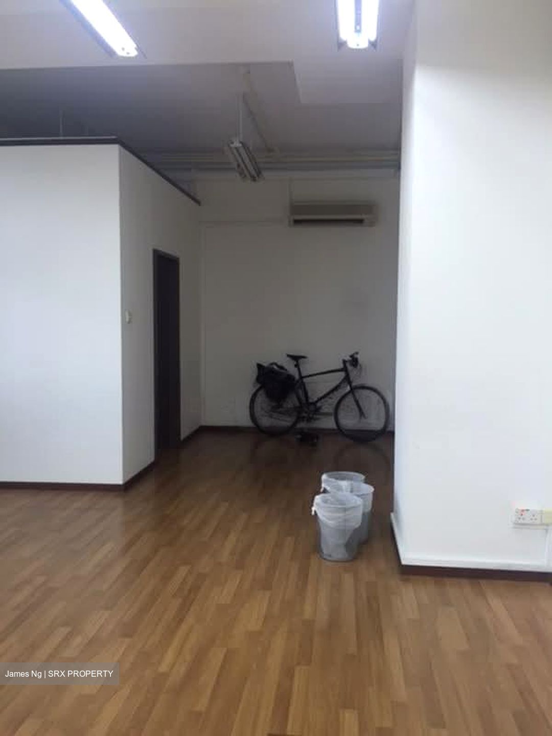 Tradehub 21 (D22), Factory #584287831